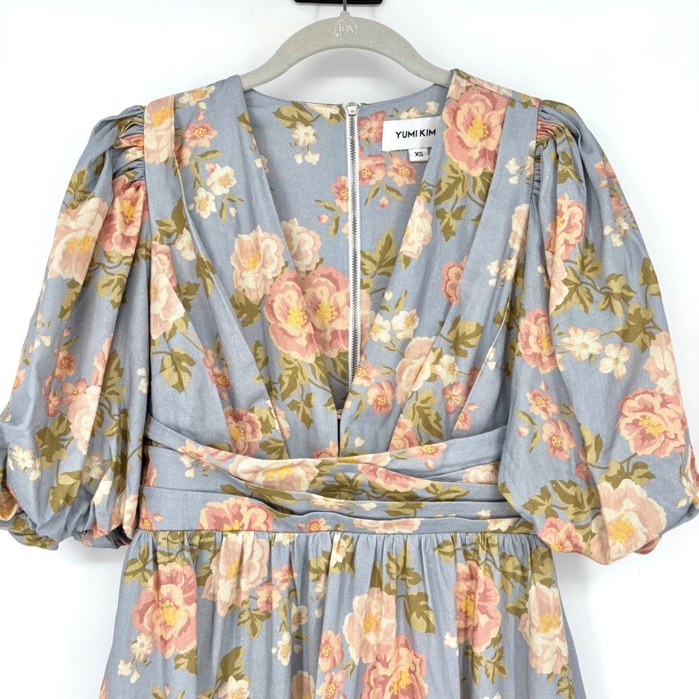 Yumi Kim Gayle Dress Sz XS Blue Pink Linen Blend Floral Puff Sleeve V Neck Midi - Picture 9 of 16